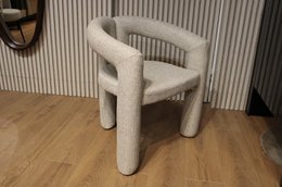 A&B Design spisestue stol japandi chenille sand hvid beige