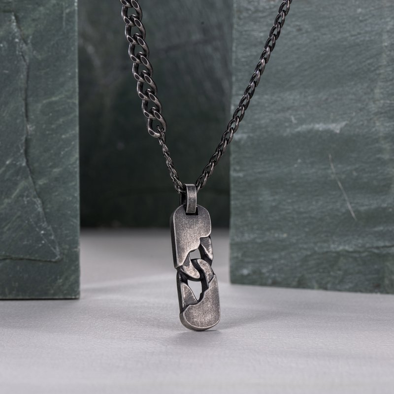 Men's Stainless Steel Chain Necklace with Textured Pendant
