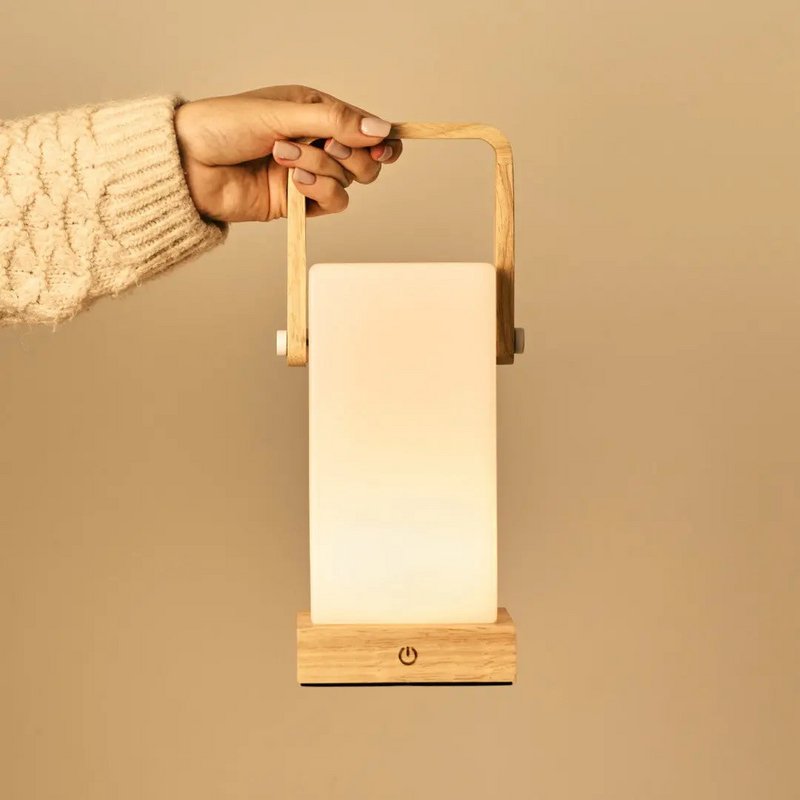 Harper lysebrun trælampe