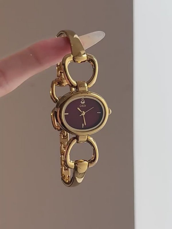 Herald – Damen-Quarzuhr im Vintage-Stil in Burgunderrot mit ovalem Gehäuse