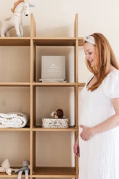 Fyllbooks Babybuch „Mein erstes Jahr“ – Leinen Taupe