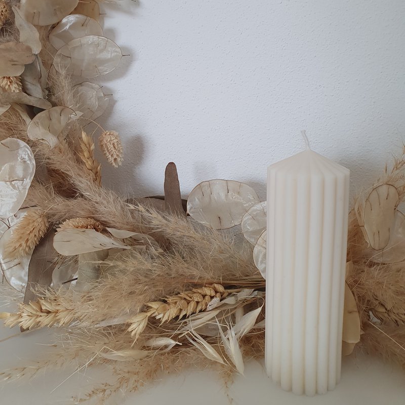 vela acanalada | Vela decorativa de cera de colza | vela | vela de pilar | hecho a mano