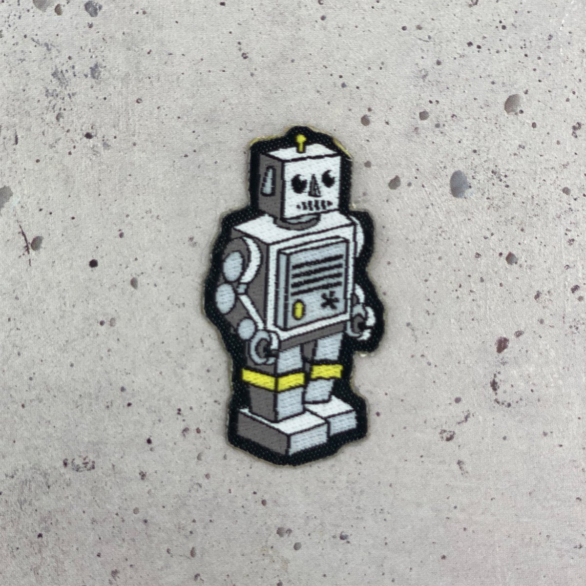 robot per toppe adesive