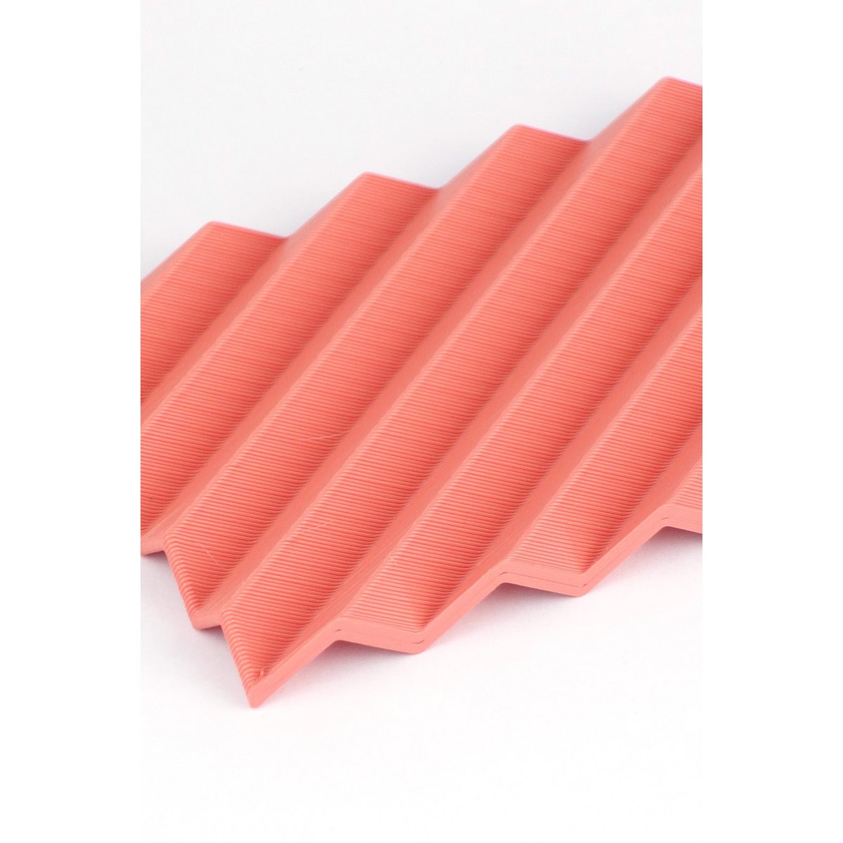 Soap dish made from recycled PET coral red cascade