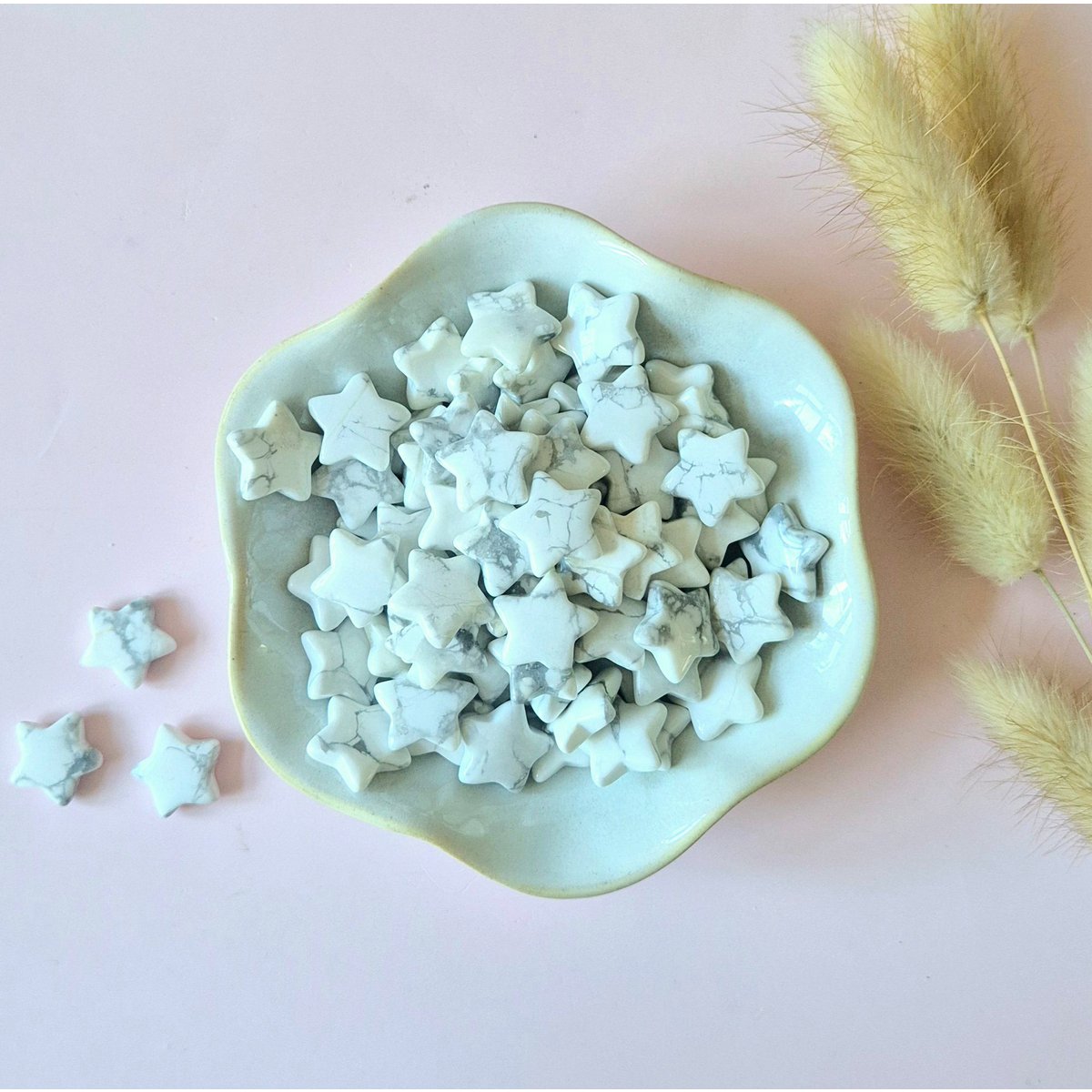 Gemstone Howlite Mini Star (1.5 cm)