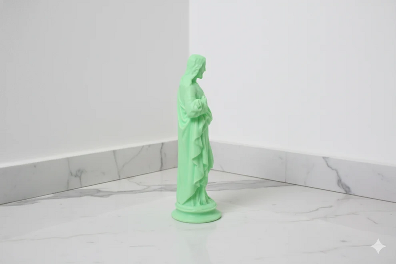 Statue du Sacré-Cœur – Finition verte phosphorescente