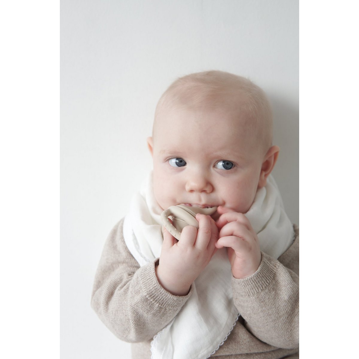 Silikone babyfoder - Oyster Beige
