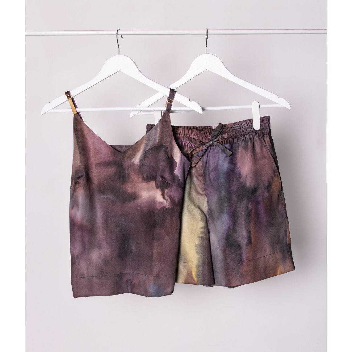 Fluxus d'été (chemisier + shorts)