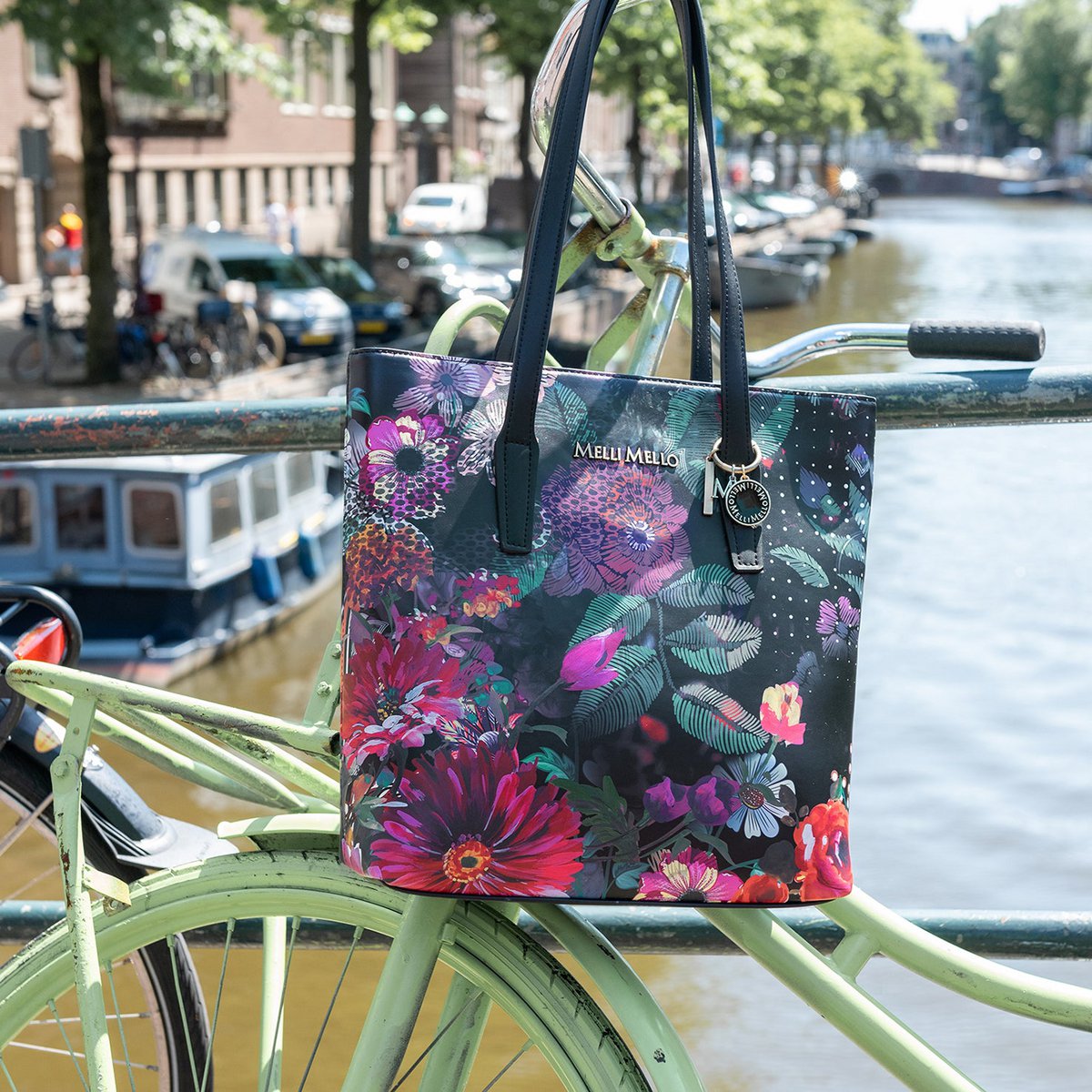 Melli Mello Rock & Rose Shopper
