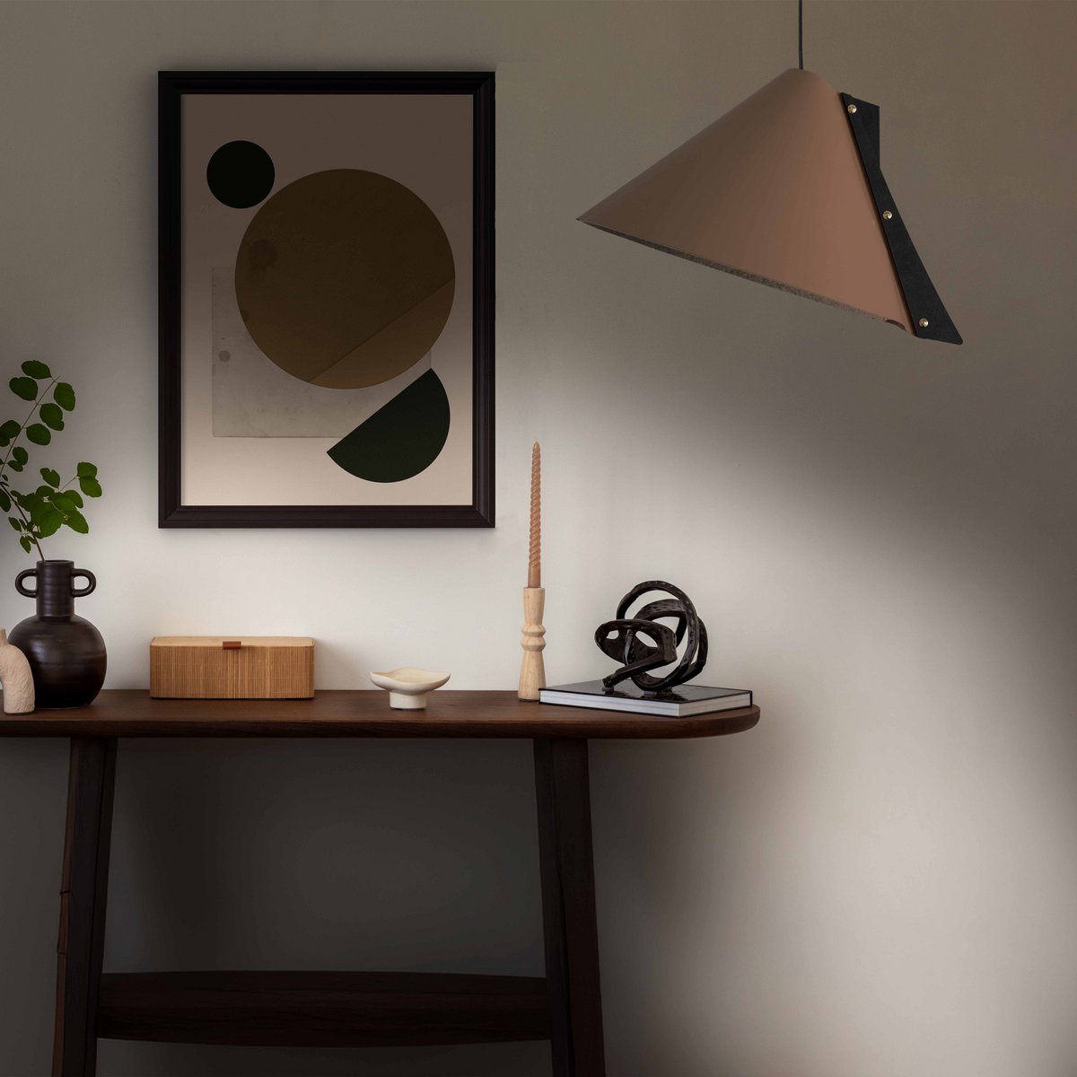 Silence M pendant light D40cm recycled leather