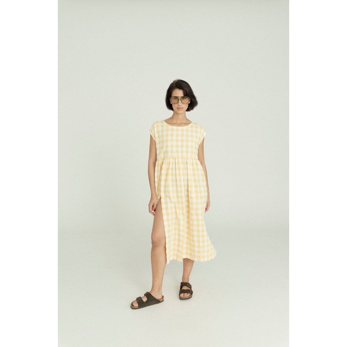 09h - Mid Squared Dress