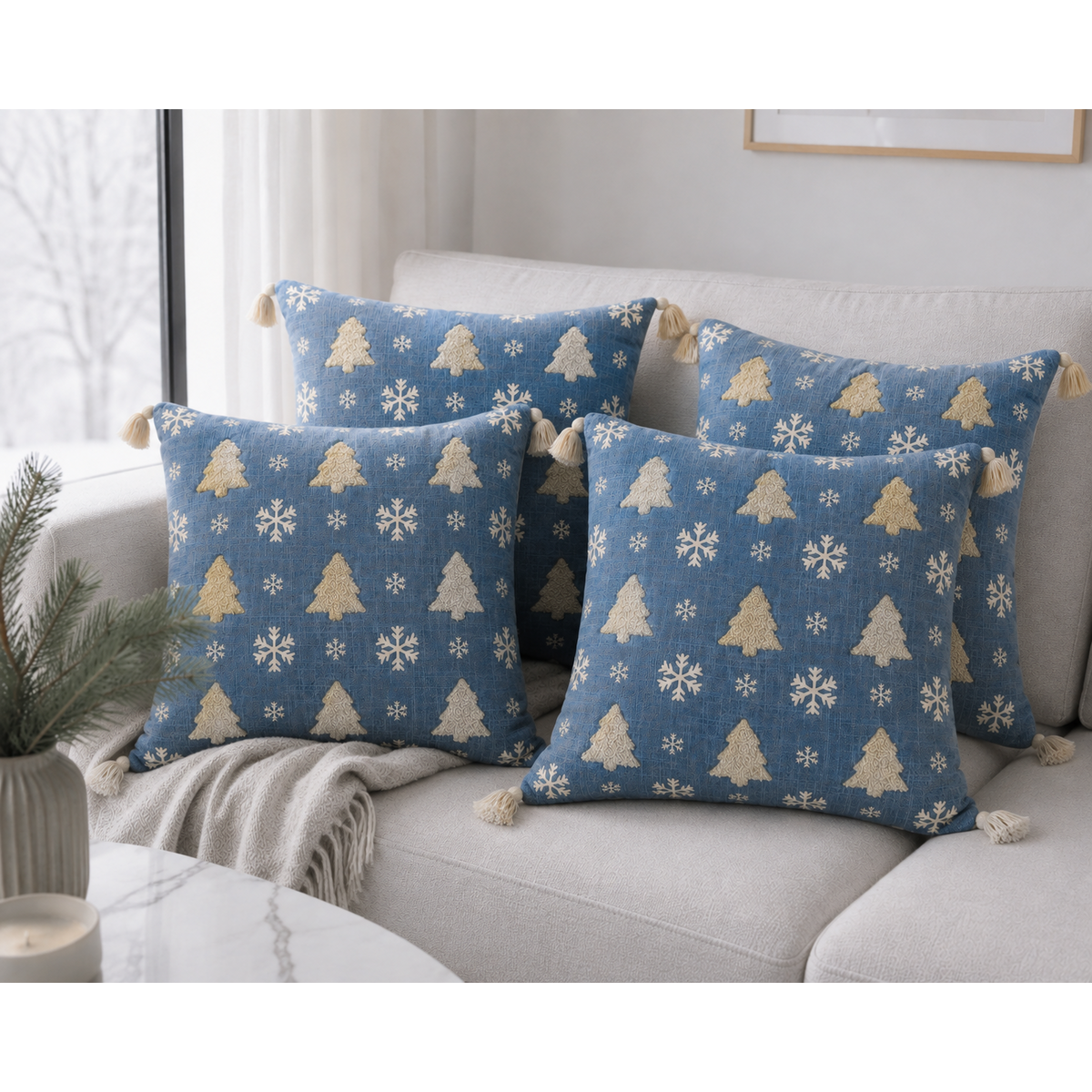 Pack de 4 fundas de cojín navideño – Árboles nevados azules