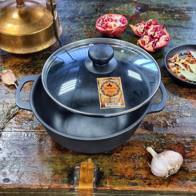 Cast iron frying pan - 2 liters - Suitable for induction - Glass lid - Casting pan cast iron - Pans - saucepan - Pan set - Gift - PFAS Free - Matt Black