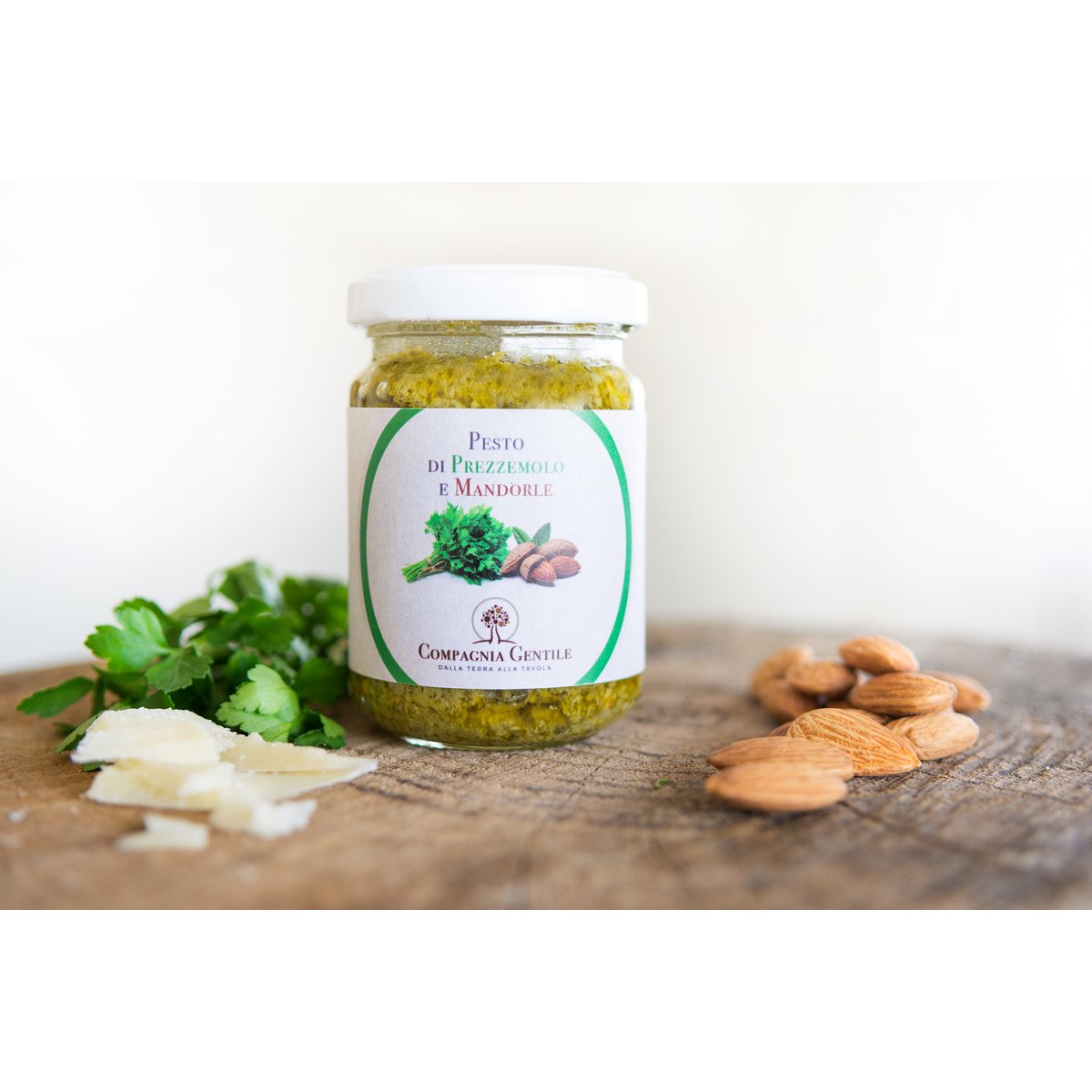 Pesto di Prezzemolo e Mandorle
