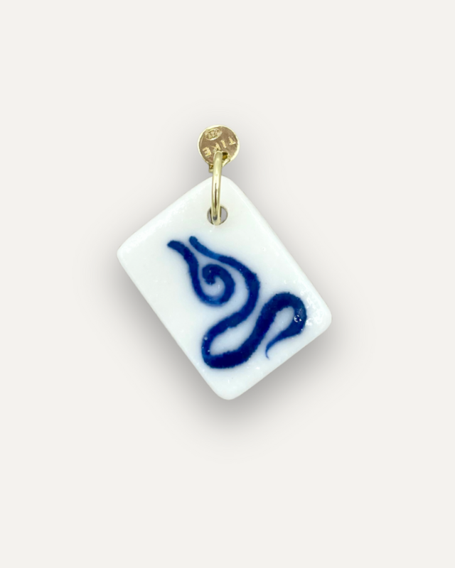 Charm - Blue Energy Rectangle porcelænsvedhæng