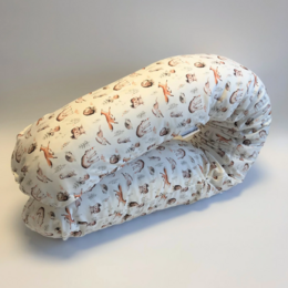 3 in 1 pillow / nursing pillow / side sleeper / positioning pillow