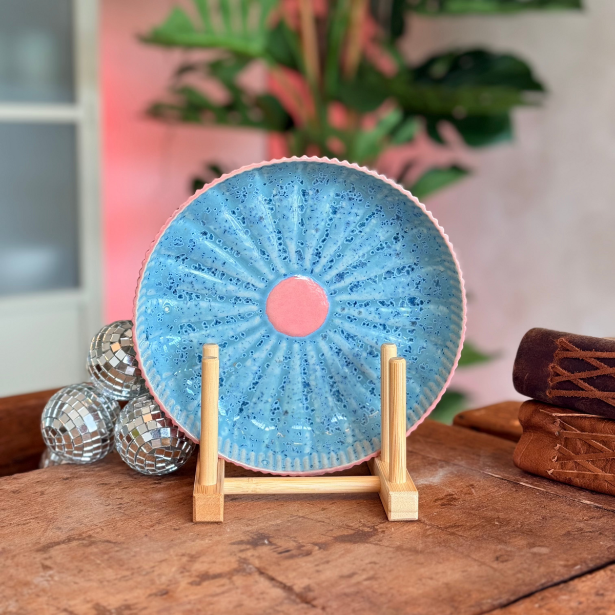 Bloom Plate - Coral Bay