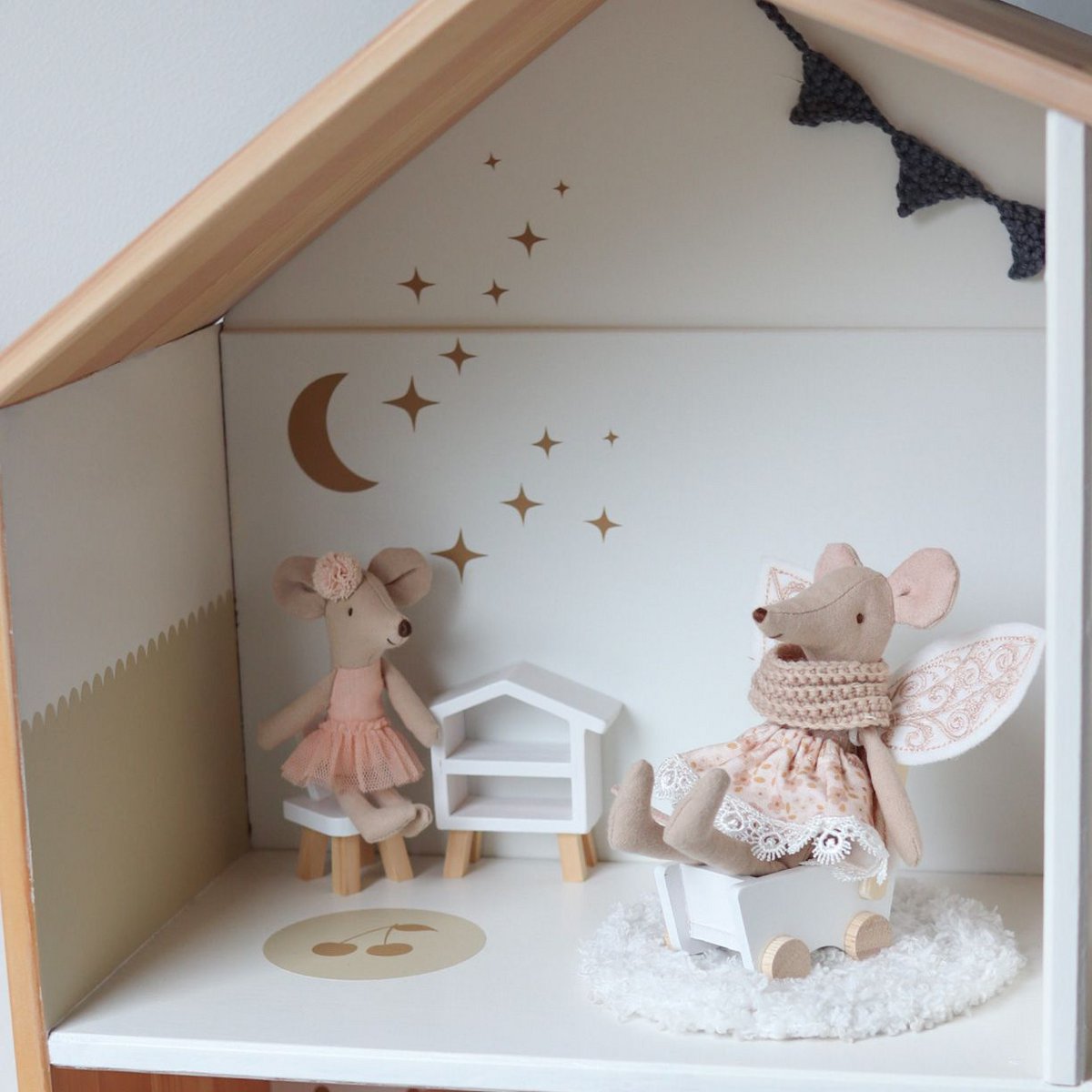 Dollhouse stickers mini moon with twinkling stars
