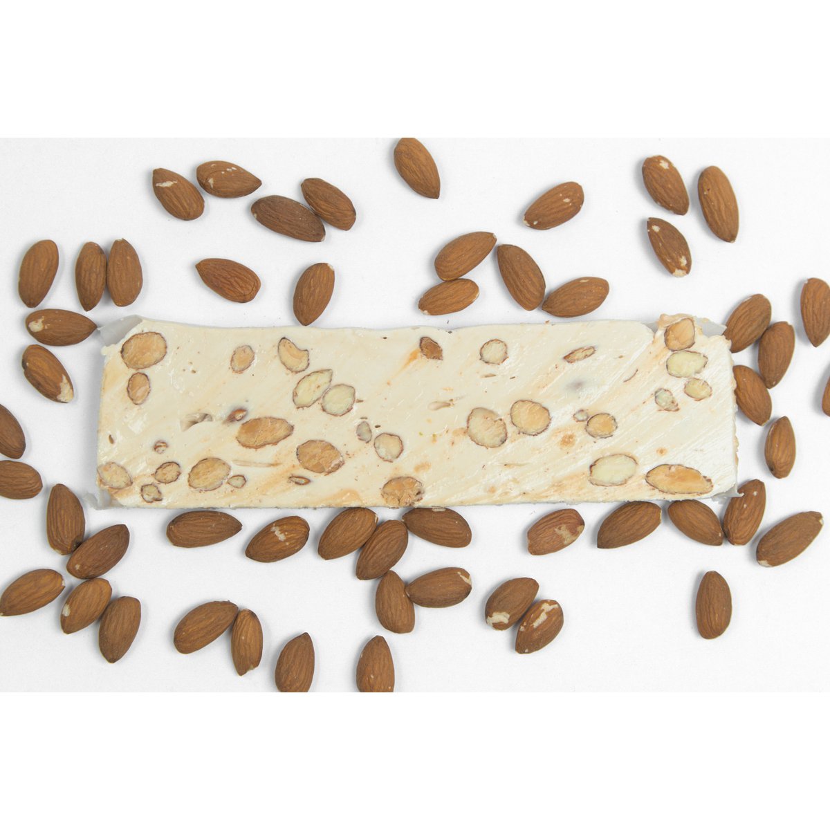 Honey and almond nougat (100g bar)
