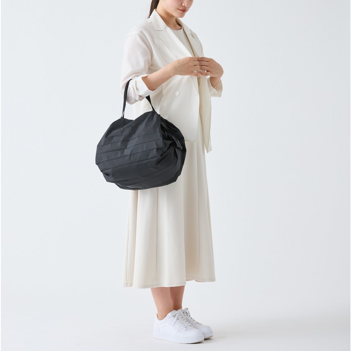 Shupatto compact foldable shopping bag size M - Jet Black