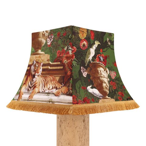 Pagoda lamps