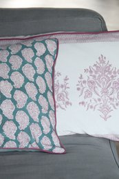NEU - Kissen Shanti blau 40 x 60 cm