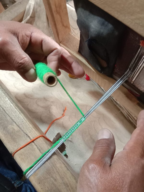 Lote de 50 pulseras brasileñas surtidas