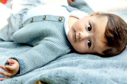 Set: Baby cardigan & Secret Santa hat made from 100% finest merino wool - the perfect gift for a birth