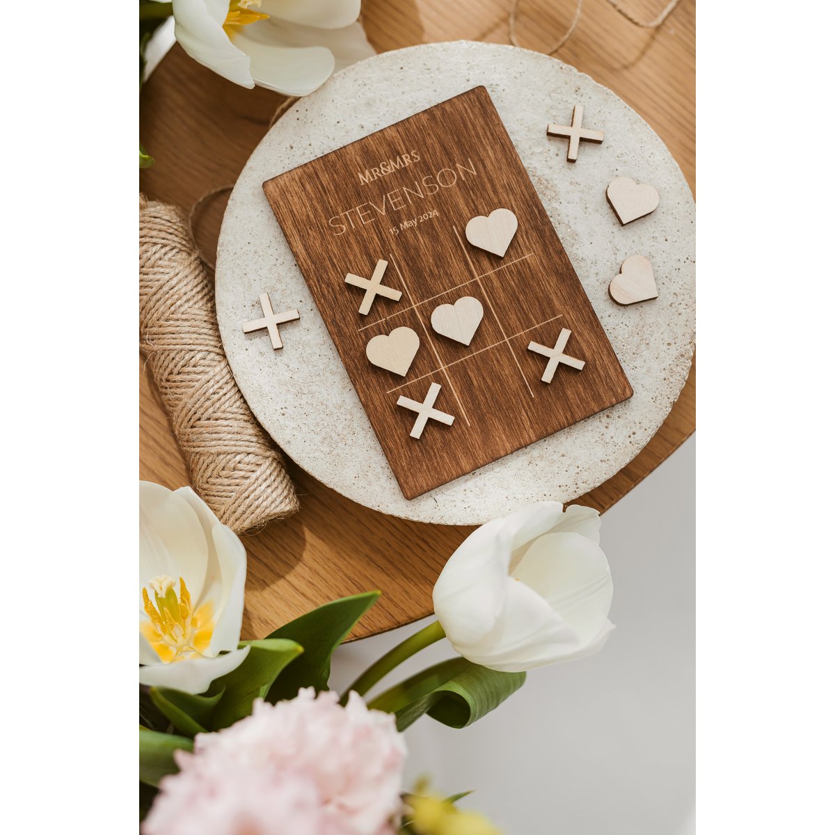 Favor de madera personalizado| Juego de bodas tres en raya | regalo de boda rústico| decoración de mesa de tres en raya y de cruces| Decoración de boda de señor y señora