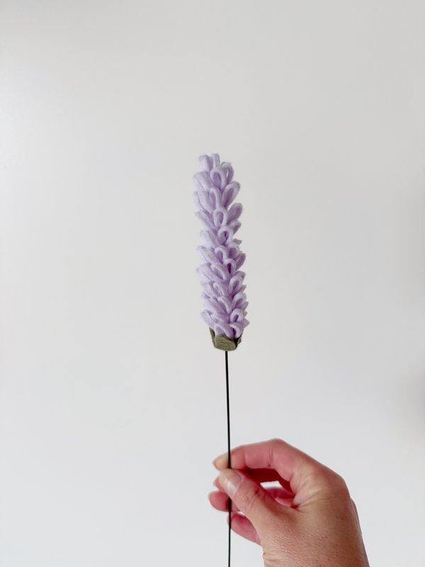 Finer Flower Lavender Center Purple Kopia