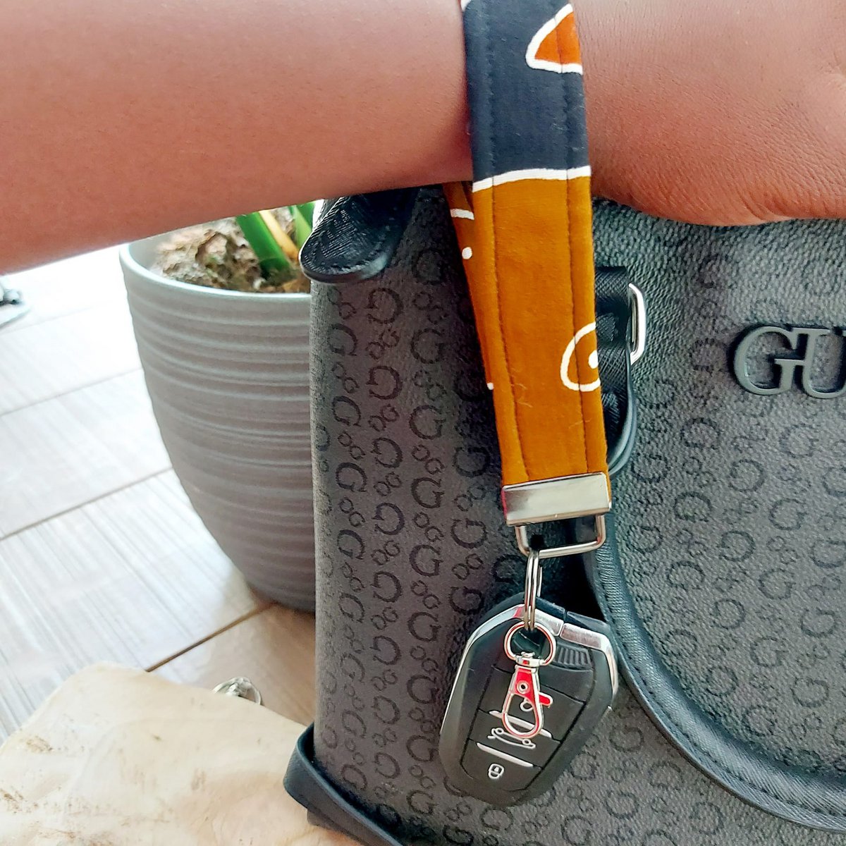 Afrikanischer Druck und Schlüsselanhänger aus Leder | Armband | Schlüsselhalter