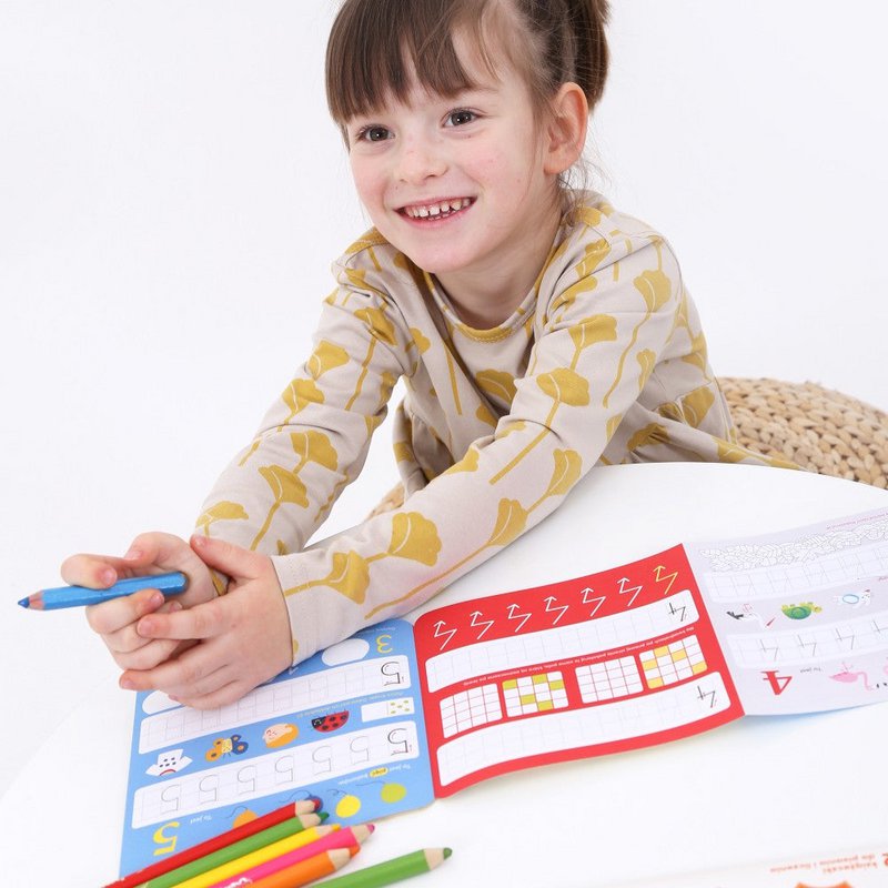 Looong Coloring Books - Ready to Write Numbers