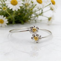 Gold Chamomile Flower Bracelet, Handmade Minimalist Jewelry, Organic Forest Cuff, Boho Gift for Protection, Sterling Silver 925