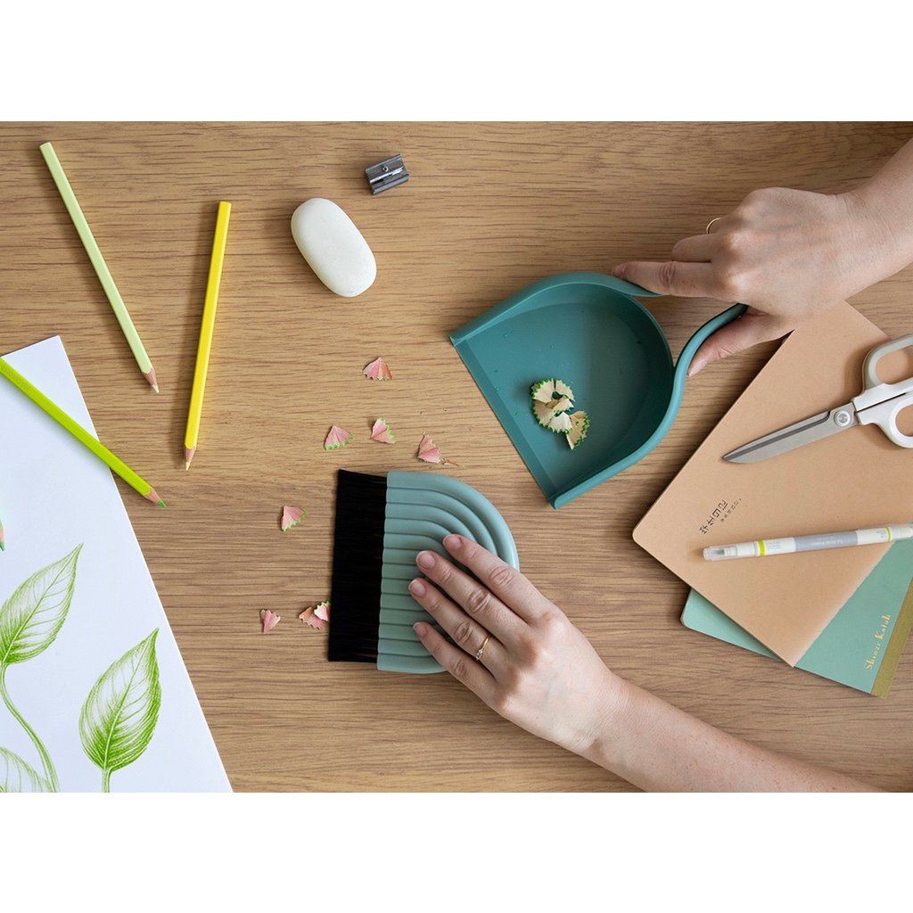 Peleg Design Stoffer en blik DustArch