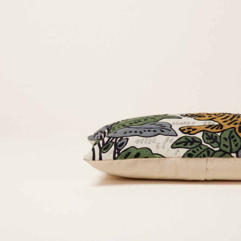 Ivory TIGRIS cushion cover
