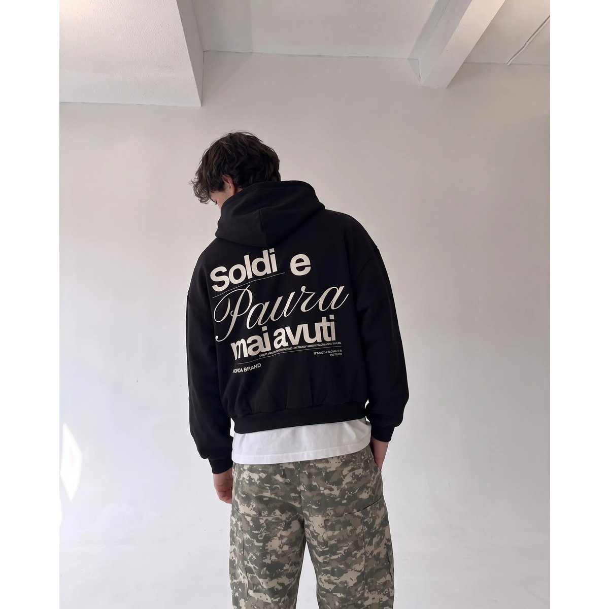 Felpa Oversize Nera 330g No Fear Boxy Fit Made in Italy | Horda