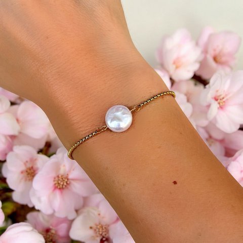 ZEITLOSE KESHI-PERLE – Armband mit natürlicher Keshi-Perle