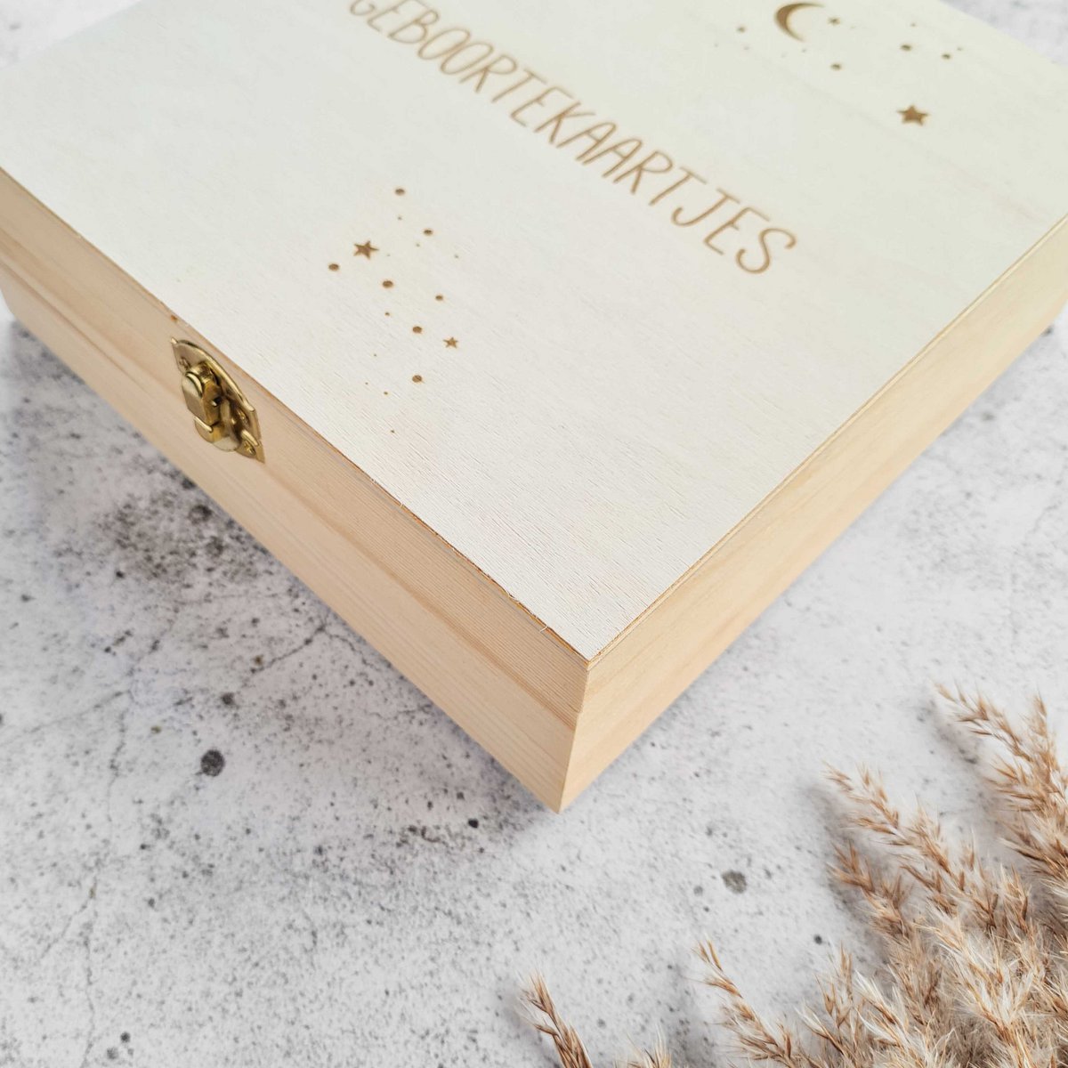 Birth announcements - Storage box universe