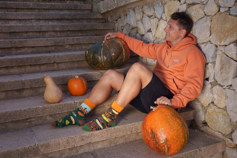 Calabazas calcetines | Calcetines de otoño con espantapájaros - calcetines casuales que no coinciden