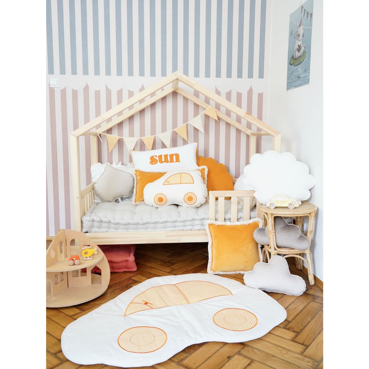 Children's car mat "Honey checkered"