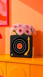 Vase DJ