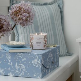 Dufts Laura Ashley Iris & Patchoul - 400G