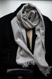 Fin vævet - 100% cashmere vævet tørklæde med frynser