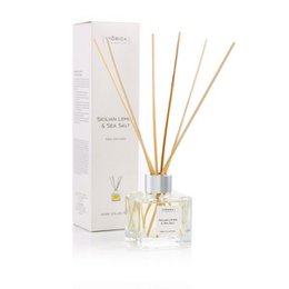 Scented reed diffuser with Sicilian lemon and sea salt fragrance, 100 ml.