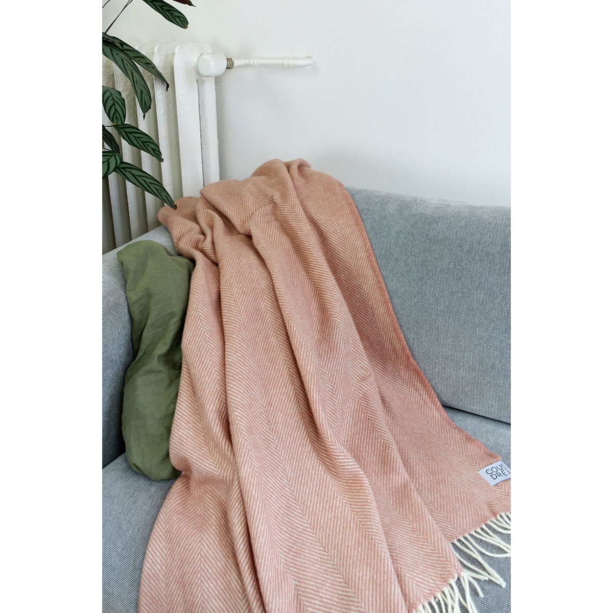 Wool blanket / cuddly blanket herringbone rosestone