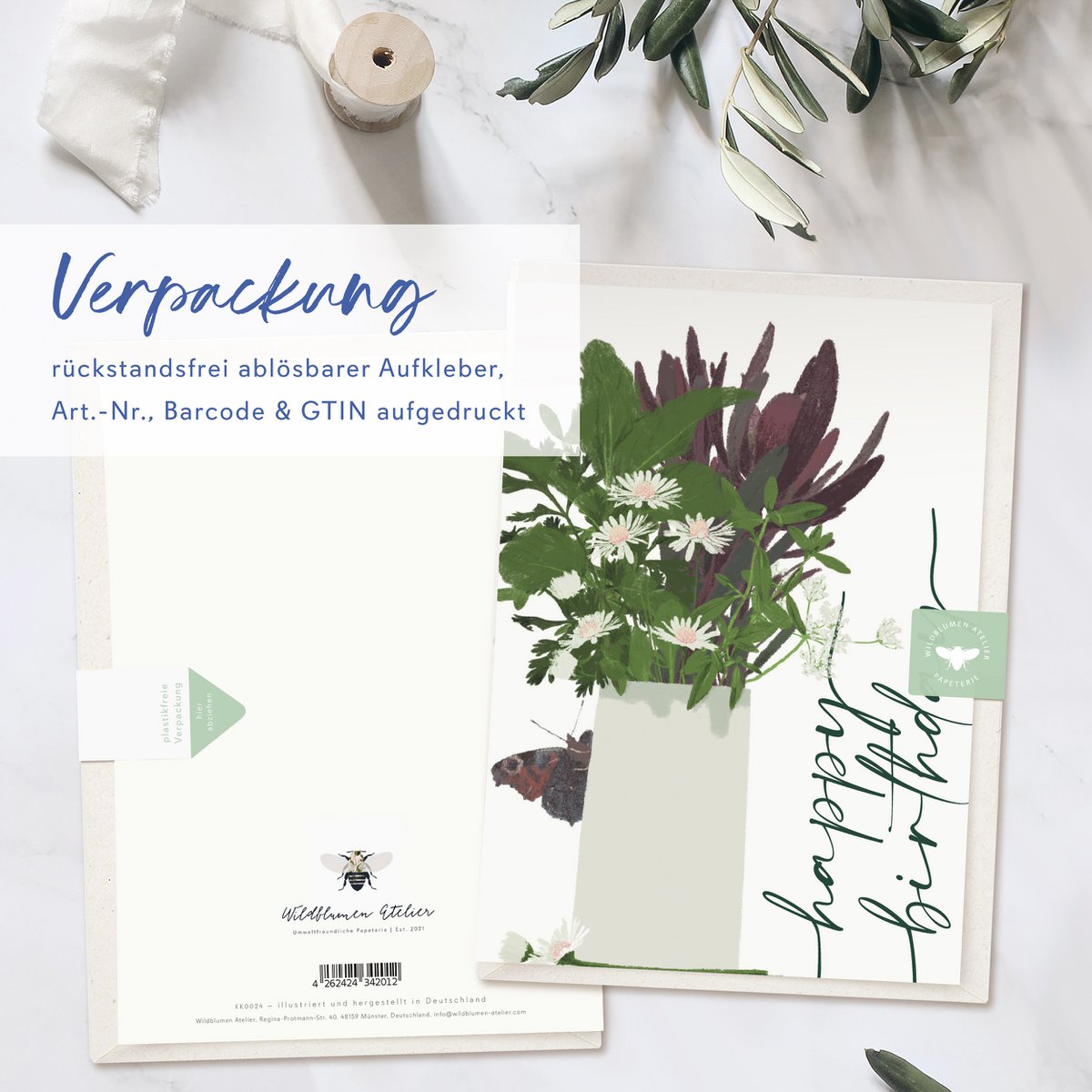 Vouwkaart 'happy birthday' vaas met bloemen en vlinder, inclusief envelop