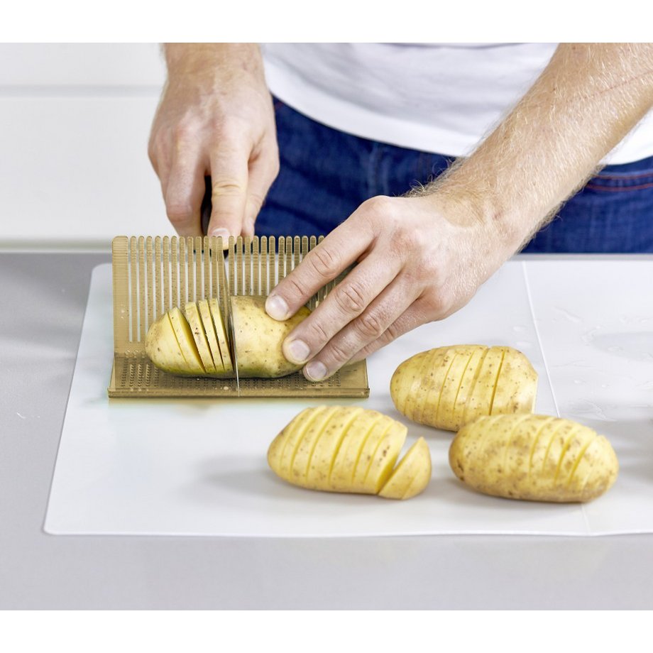 Hasselback kartoffelværktøj