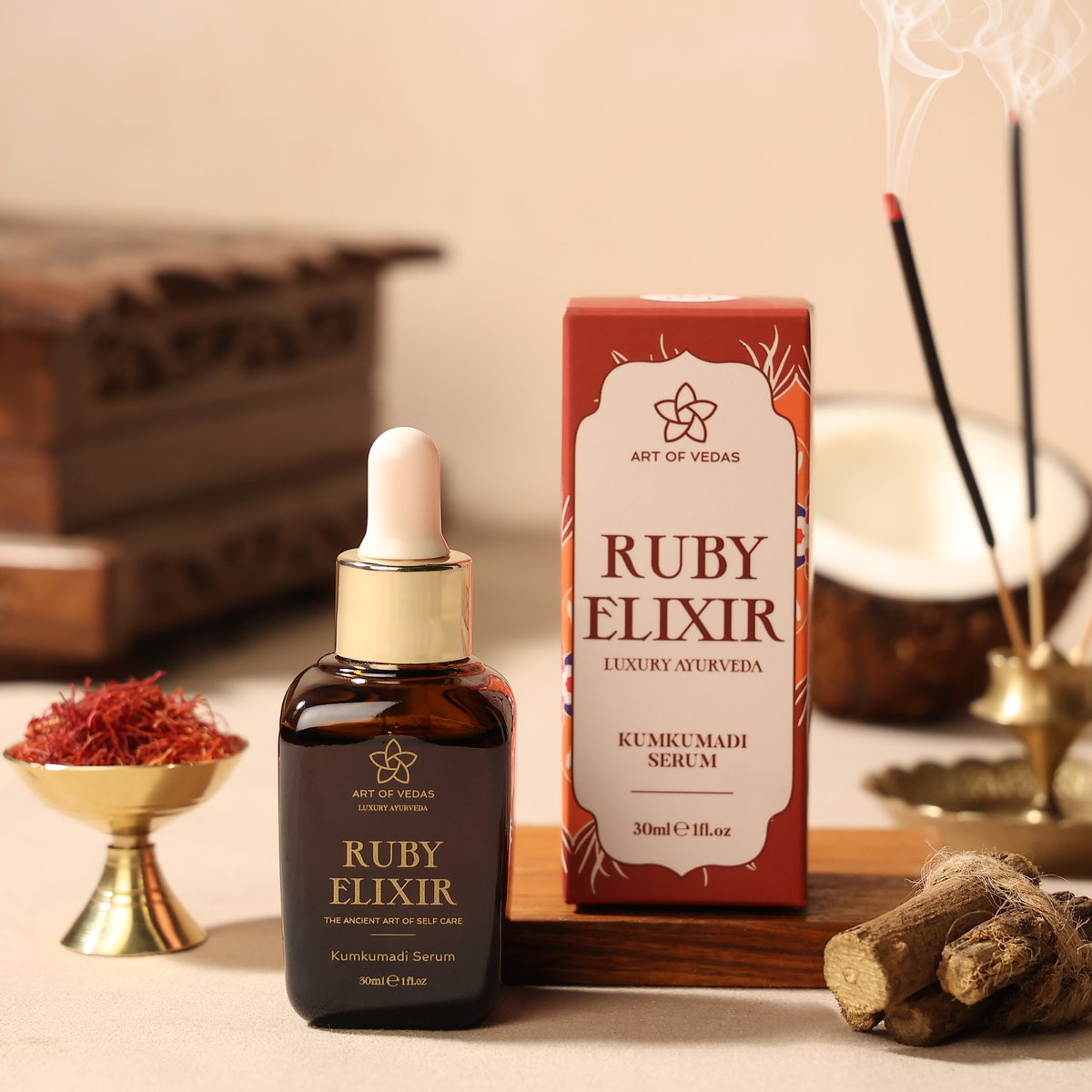 Ruby Elixir Kumkumadi Serum - 30 ml | Ayurvedisch verhelderen en verjongingsserum voor een stralende huid