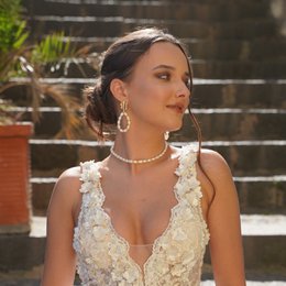 Aire - Drop earrings with river pearls