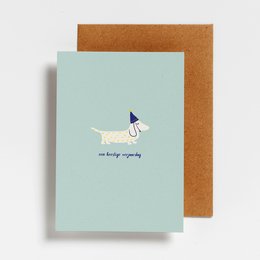 POSTCARD - EEN BEESTIGE VERJAARDAG HOND